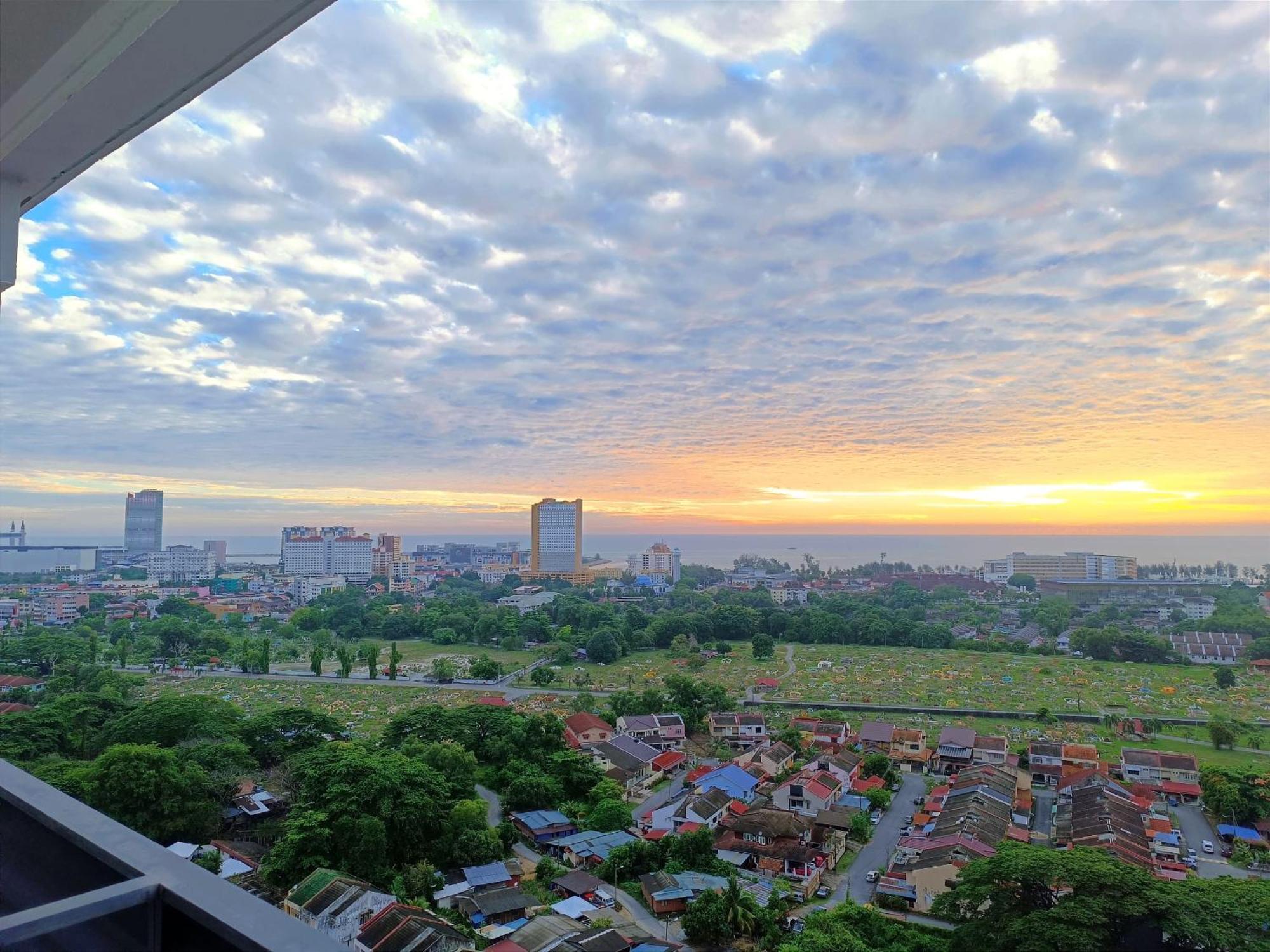 D'Luna Homestay Seaview I Sunrise View Kuala Terengganu Eksteriør billede